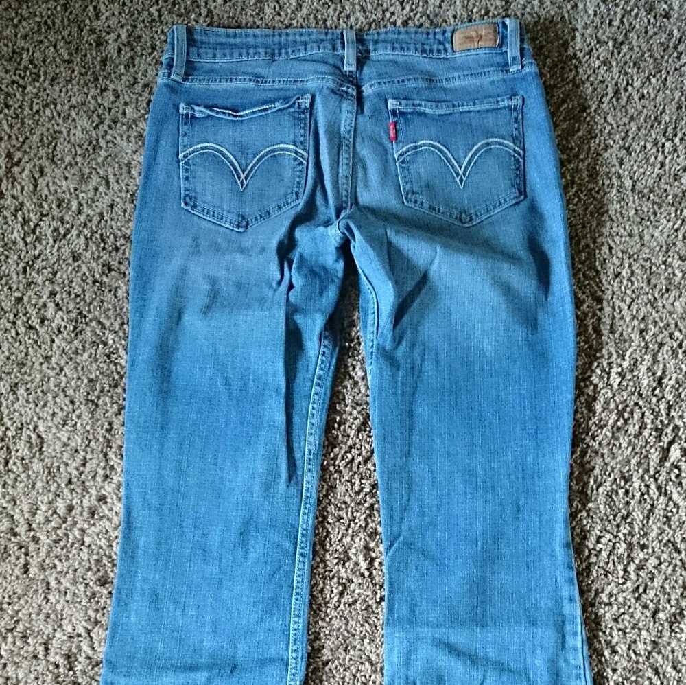 Levi's