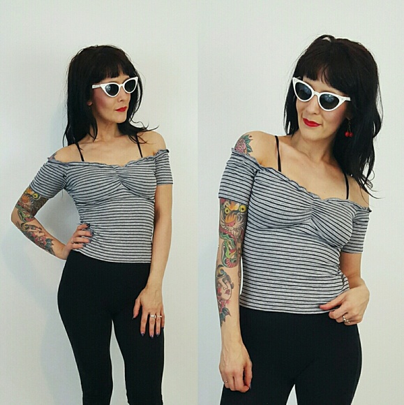 SOLD Grey striped off the shoulder tshirt Small - Picture 2 of 5