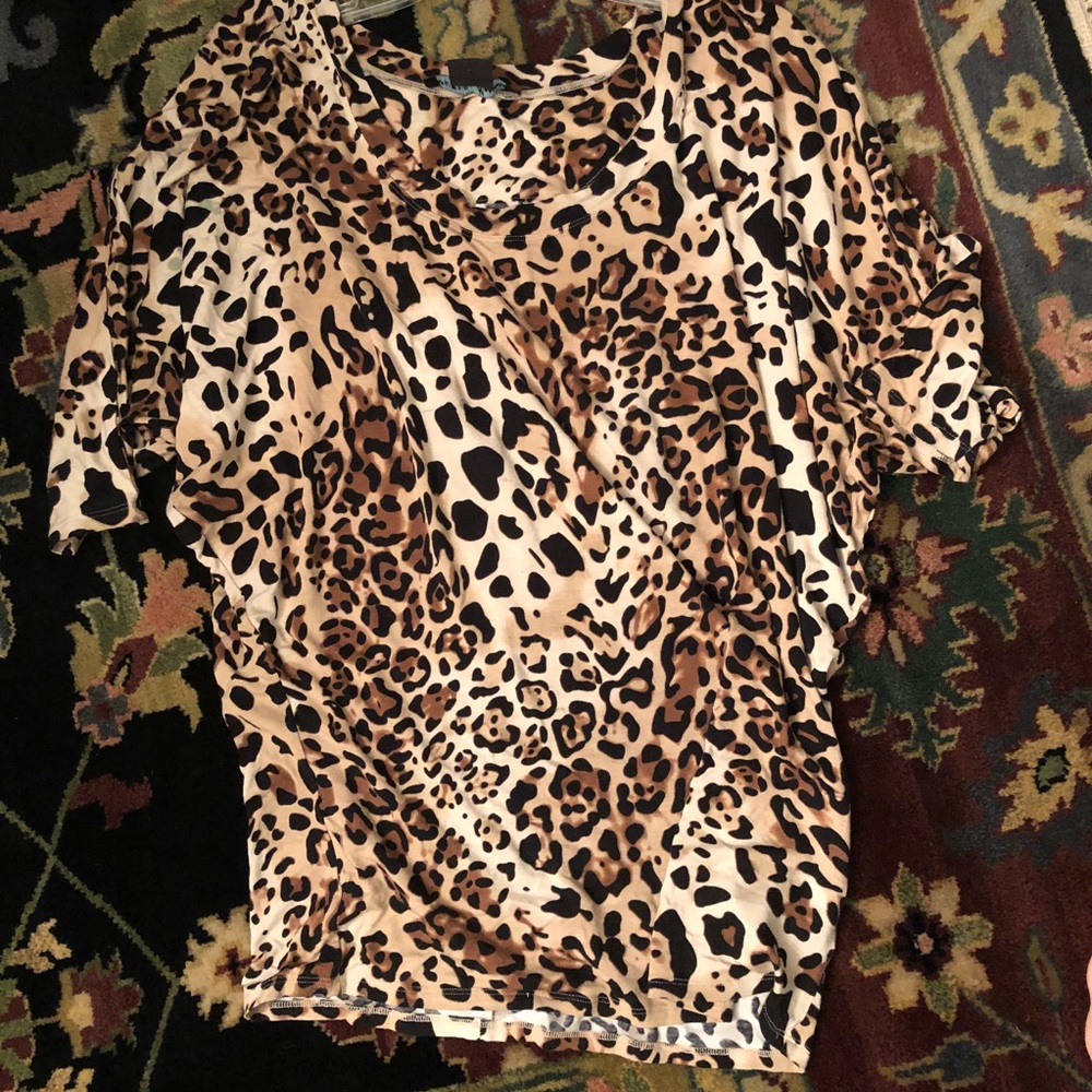 Leopard print loose oversized blouse