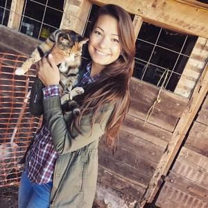 Meet your Posher, Abby
