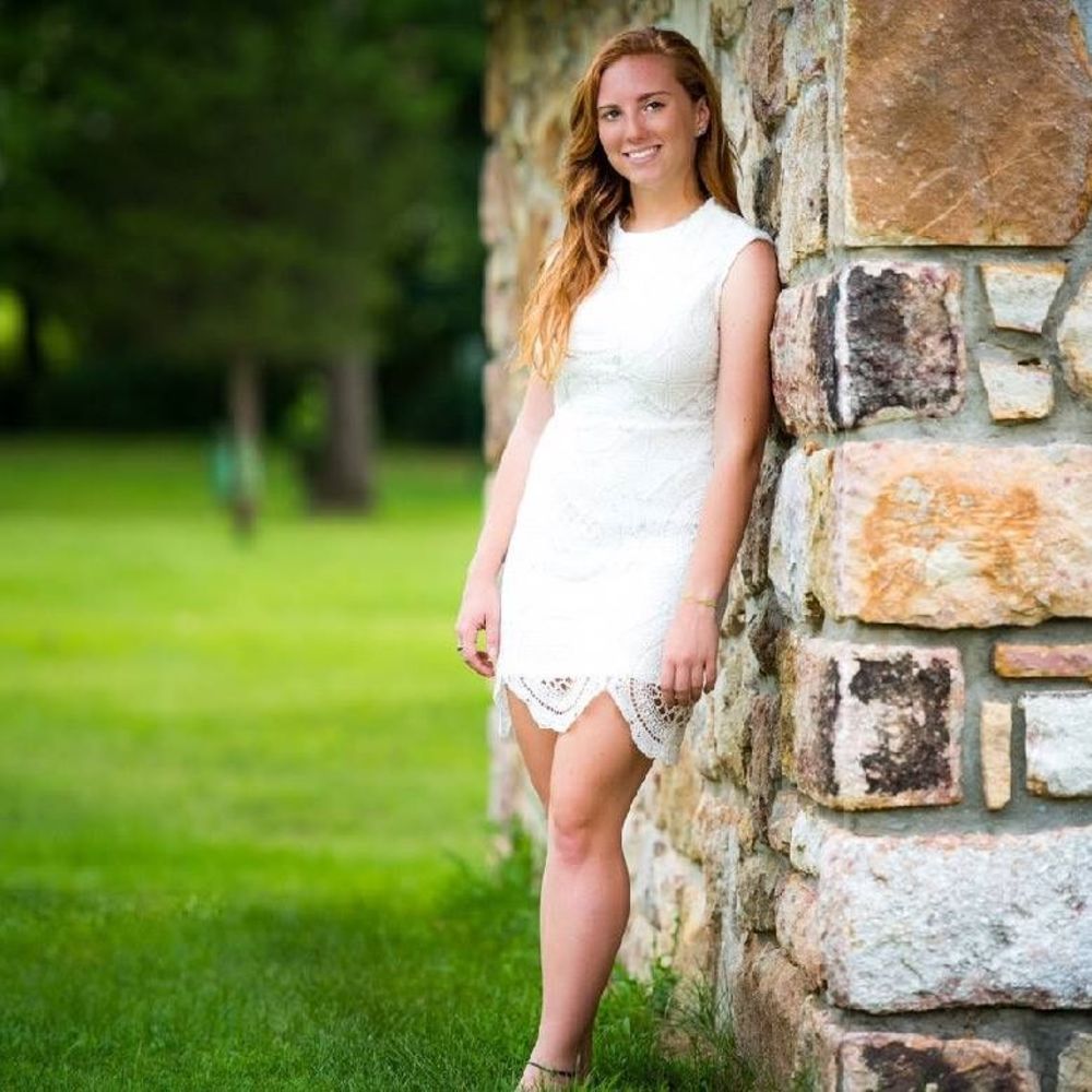 Meet your Posher, Avery