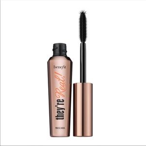 Benefit they’re Real mascara!  BRAND NEW!