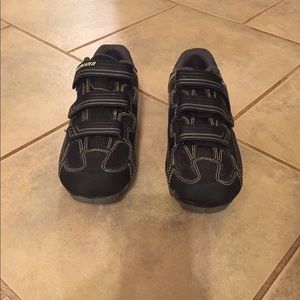 Specialized spinning/biking shoes