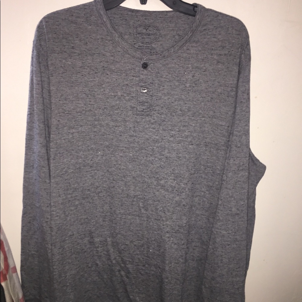 Men’s Button up shirt