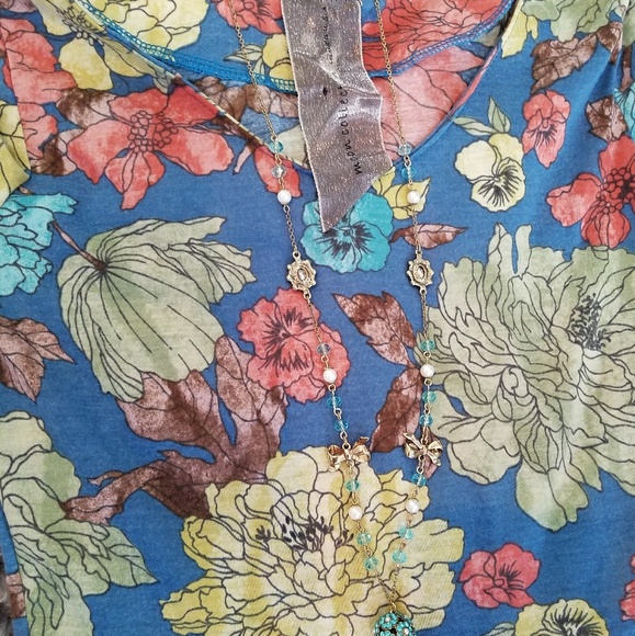 Beautiful Floral Mini Dress - Picture 2 of 2