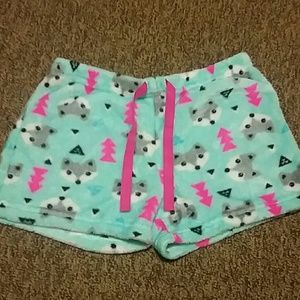 Raccoon print fuzzy pajama shorts