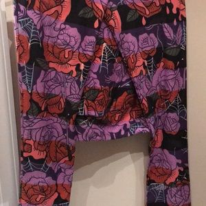 Brand New TC Rose Leggings