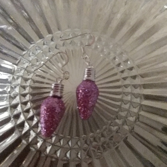 Sparkling Pink and Silver Christmas Cheer! 🎁🌲🎅 - Picture 3 of 8