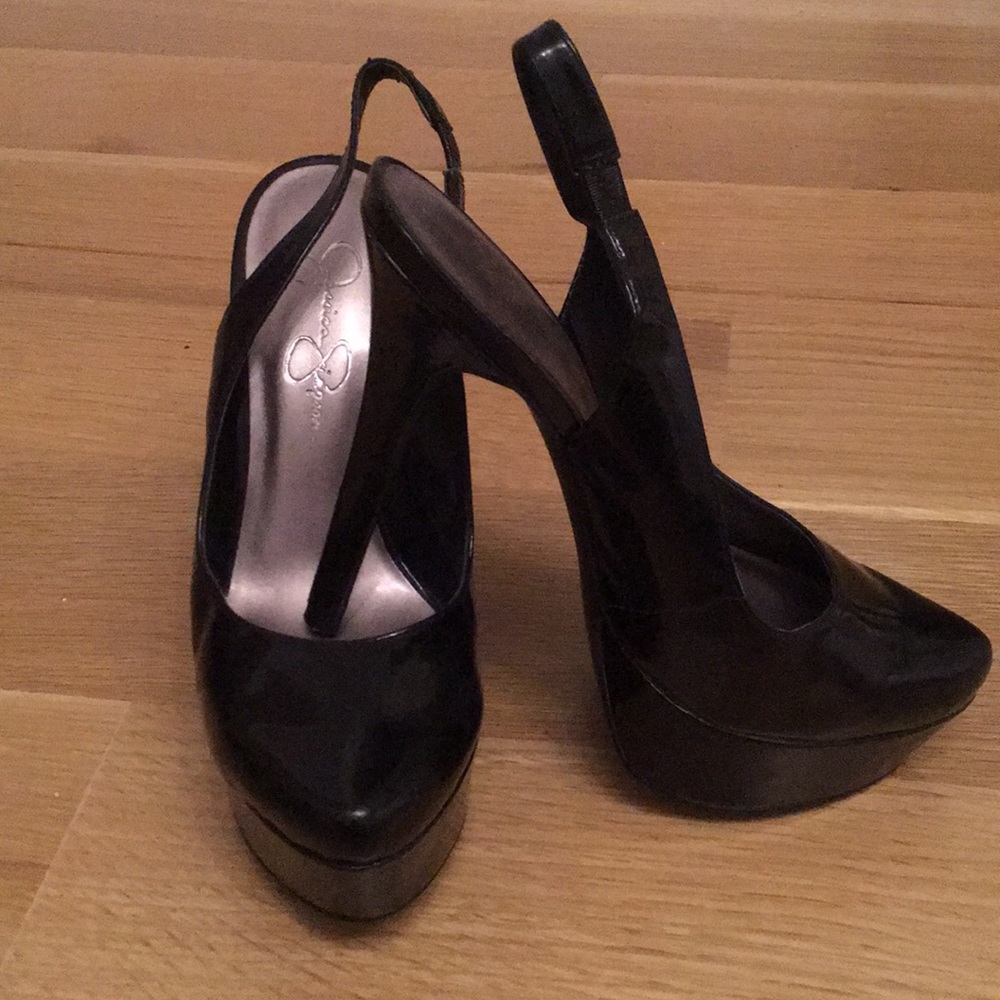 Jessica Simpson patent platforms