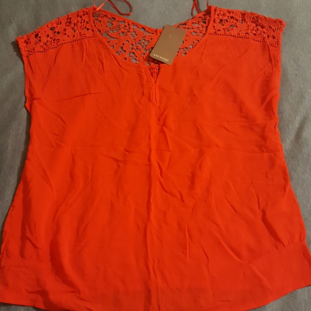 Ladies shirt
