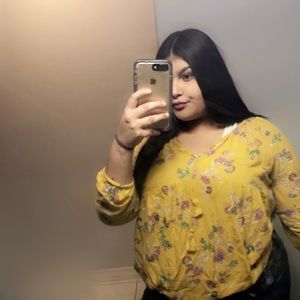 Meet your Posher, Lydia