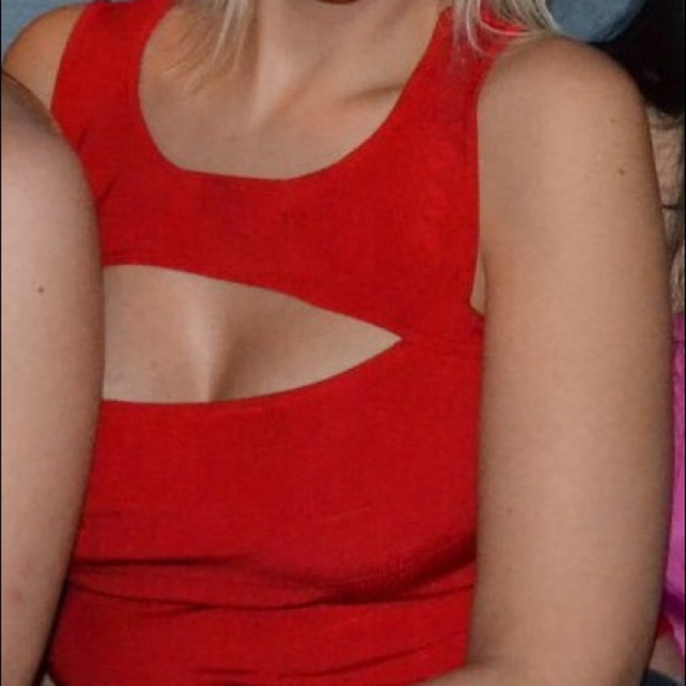 Caché Cutout Red Bandage Top in size Small