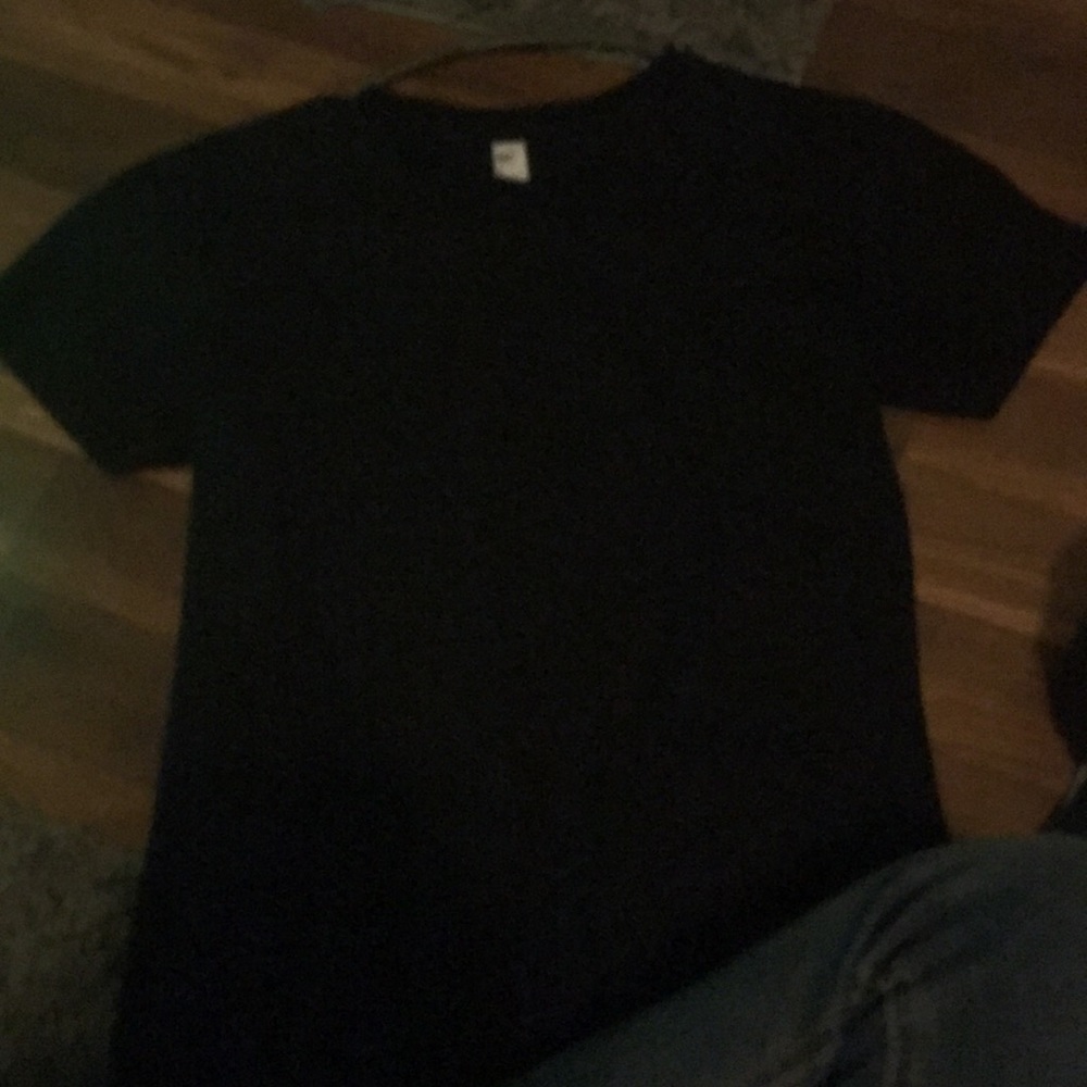 Plain black t-shirt
