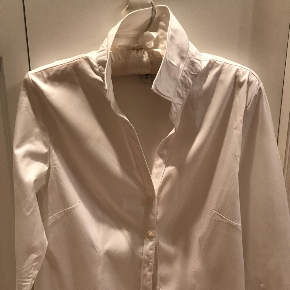 Banana Republic white button down