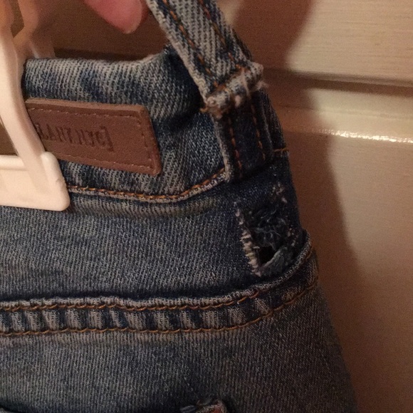 Blank NYC Ripped Skinny Jeans - Picture 6 of 7