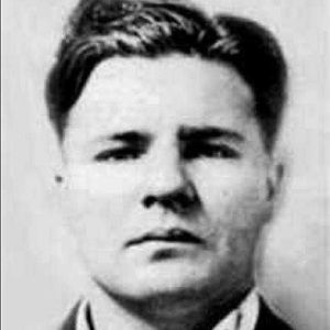 Meet your Posher, Carlos