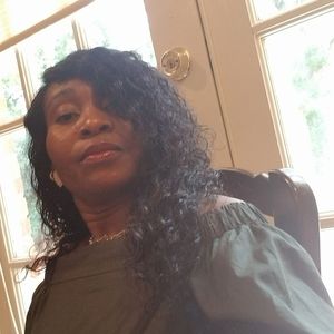 Meet your Posher, Robertha