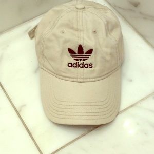 Adidas originals dad hat