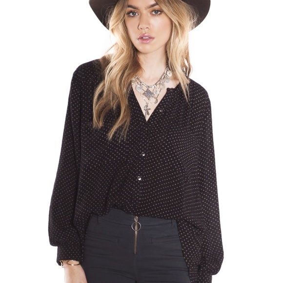 Amuse Society Tops - Amuse Society Amour Top
