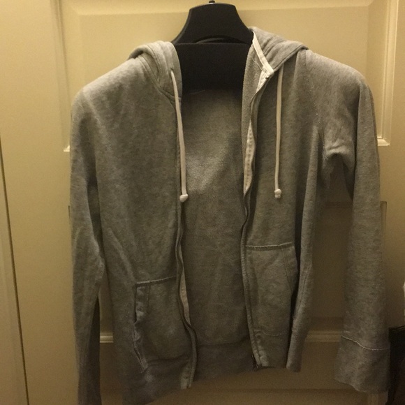 Mossimo Sweatshirt - Picture 1 of 2