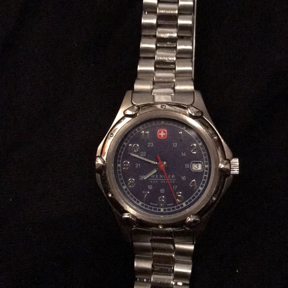 Woman’s Wenger watch main image 7