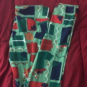 Lularoe holiday leggings one size