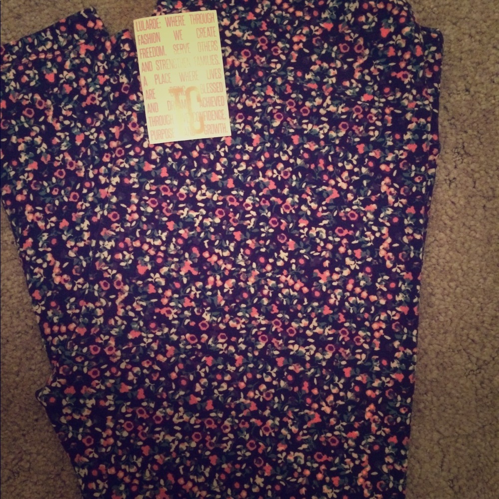 BNWT LuLaRoe TC Leggings