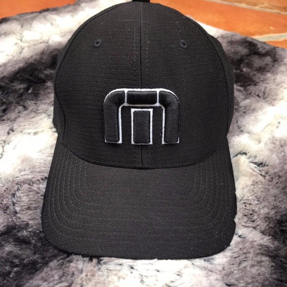 travis mathew bahamas hat