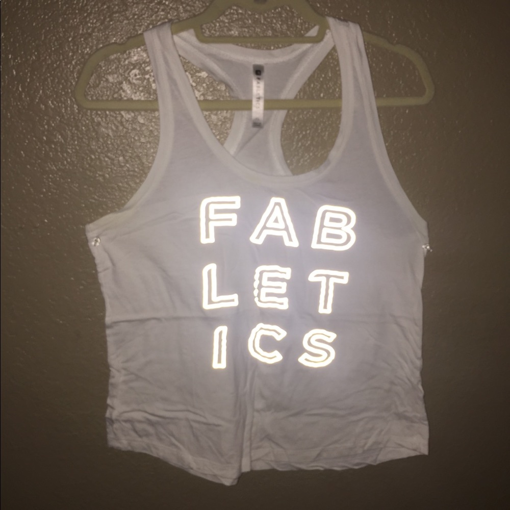 White work out tank