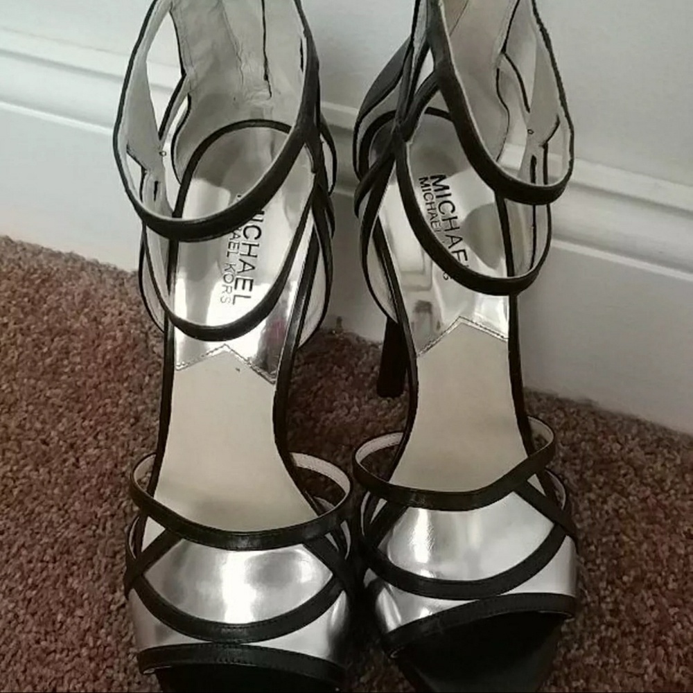 Michael Kors Platform heels