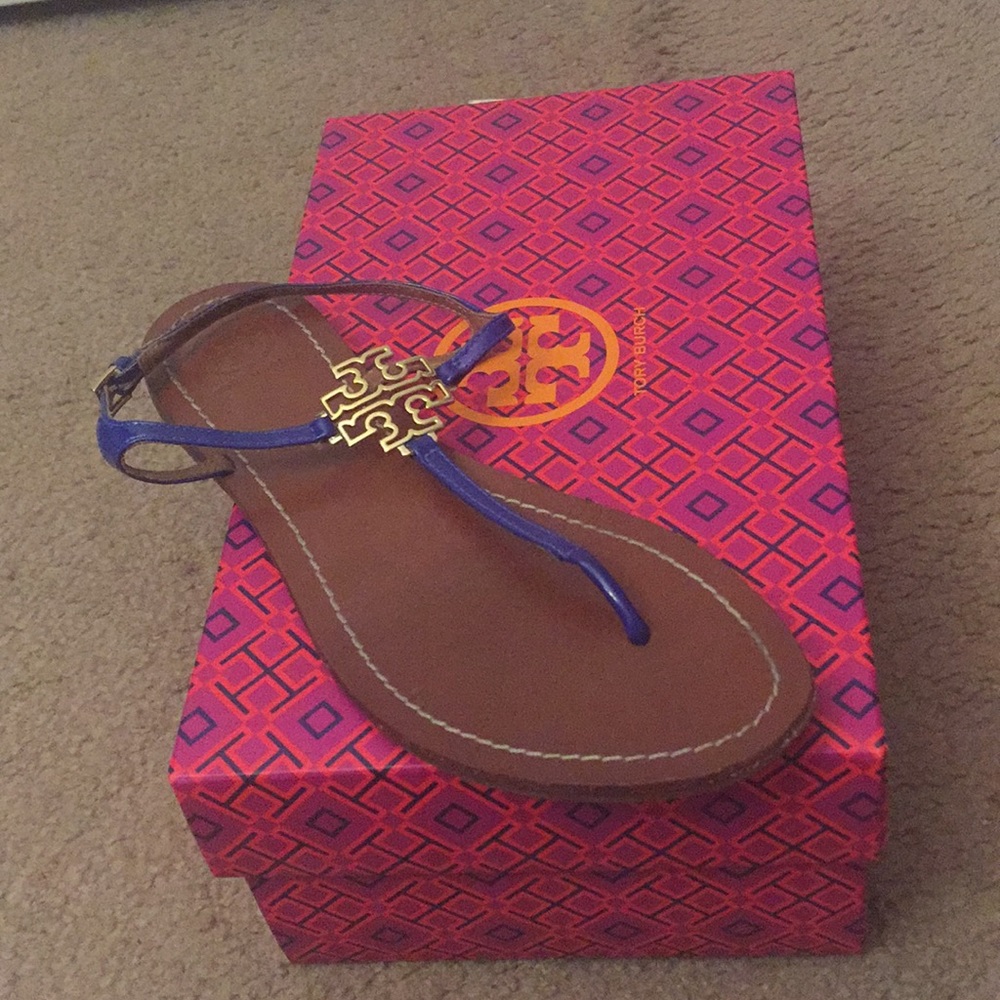 Tory butch thong sandals