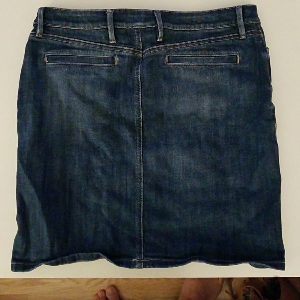 Banana Republic denim skirt - Picture 2 of 2