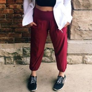 Lululemon Om Pant (size 10)