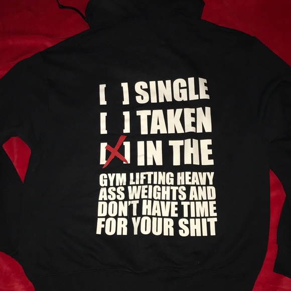 pullover single taken in the gym