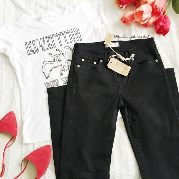 Madewell Denim - NWT Madewell Black Alley Straight Jeans