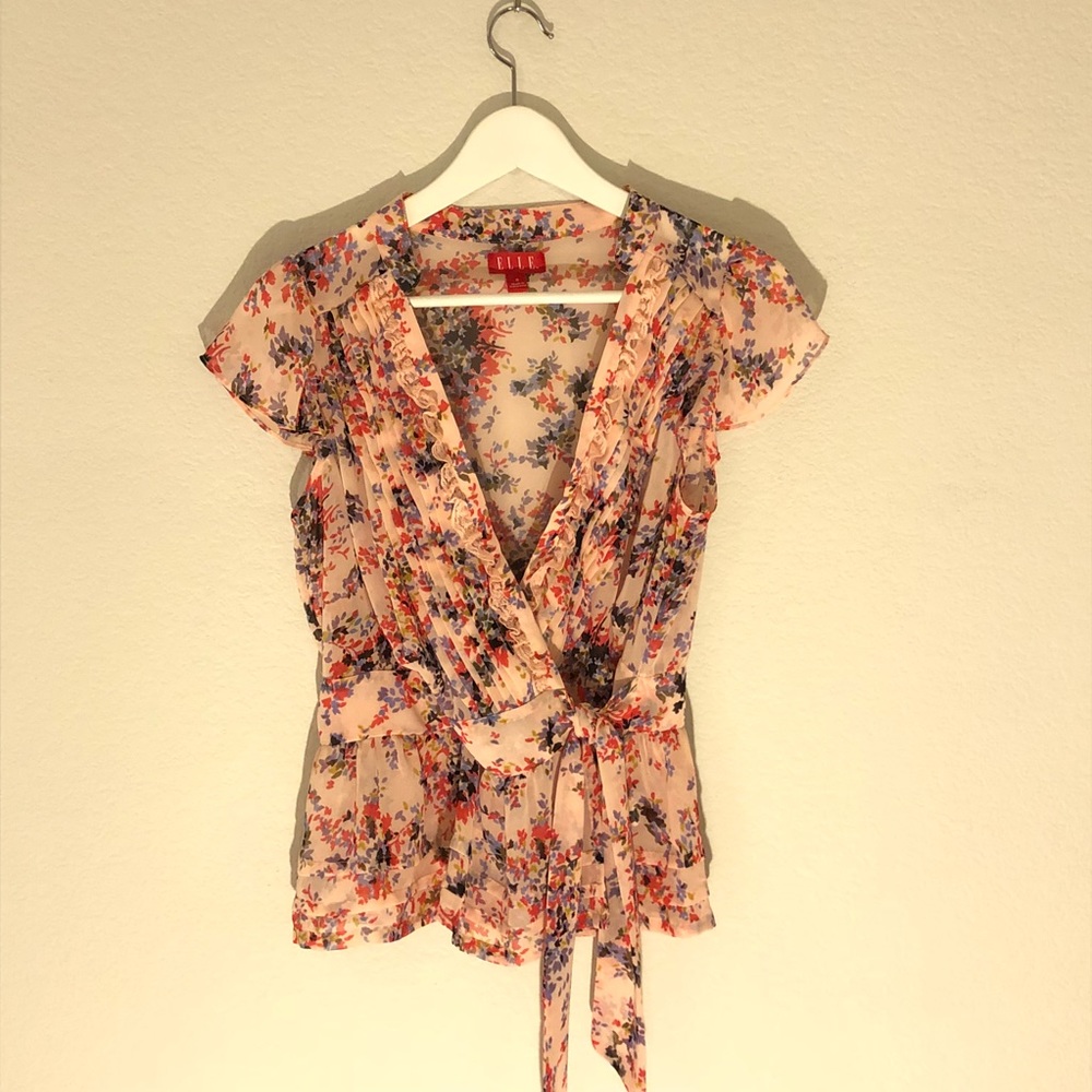 EUC - Elle floral ruffle wrap blouse