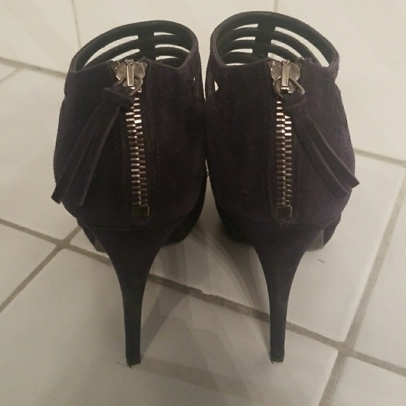 Miu Miu Black Heels - Picture 3 of 4