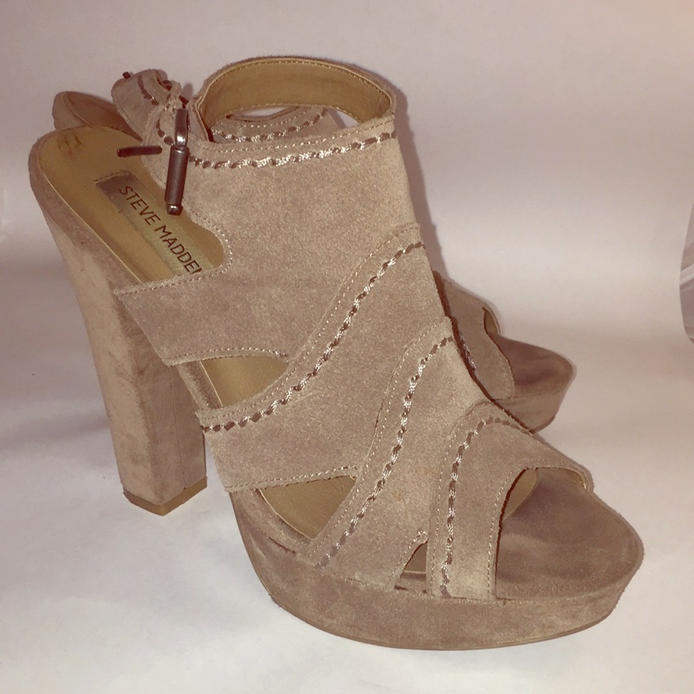 Beige Steve Madden Summer open toe heels