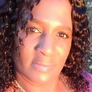 Meet your Posher, Tonya