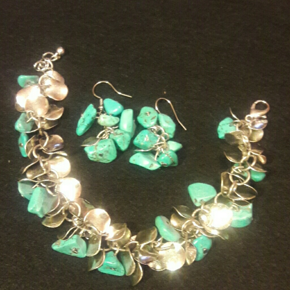 DebbBees #160 Bracelet/earrings with turquoise