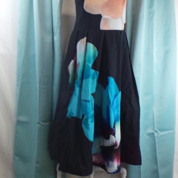 Floral Printed Fit Flare Dress Pockets Plus Midi - Picture 3 of 8