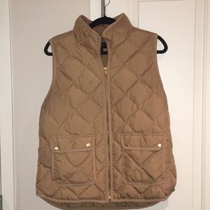 J.Crew tan quilted puffy vest
