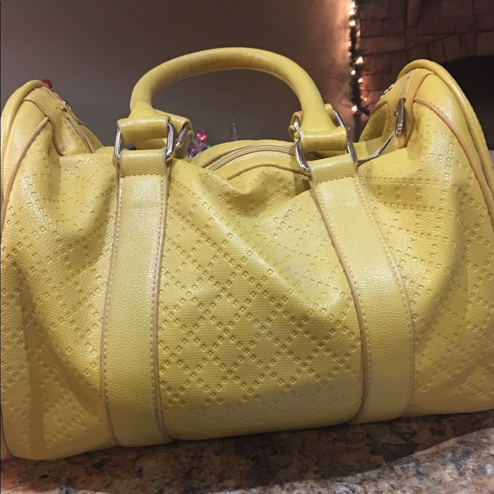 Purse - Picture 2 of 6