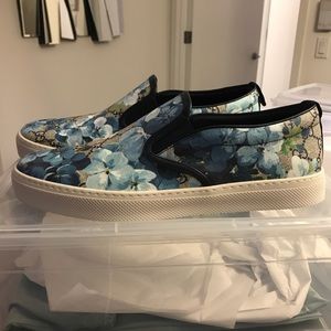 GUCCI BLOOMS GG Supreme Canvas