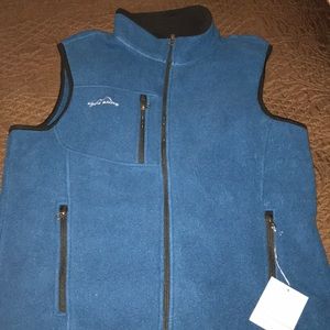 Men’s Eddie Bauer fleece zip vest