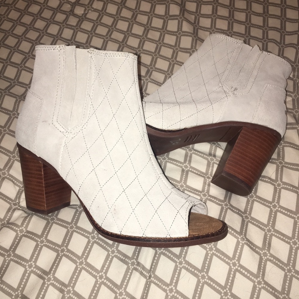 Toms Booties