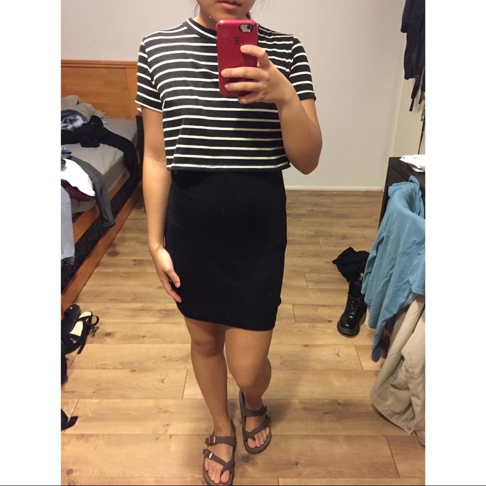 Dress - Picture 7 of 7