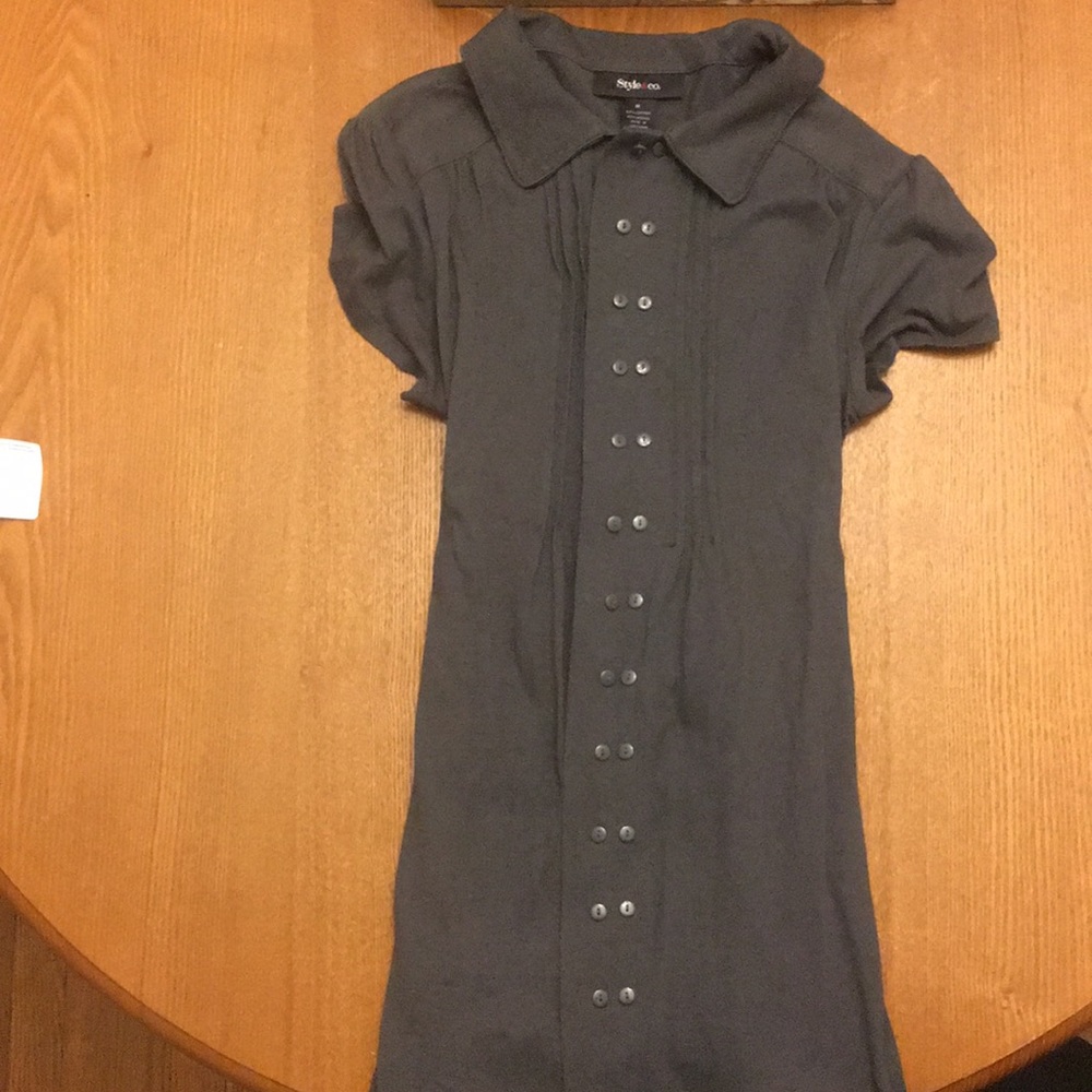 Grey shirt