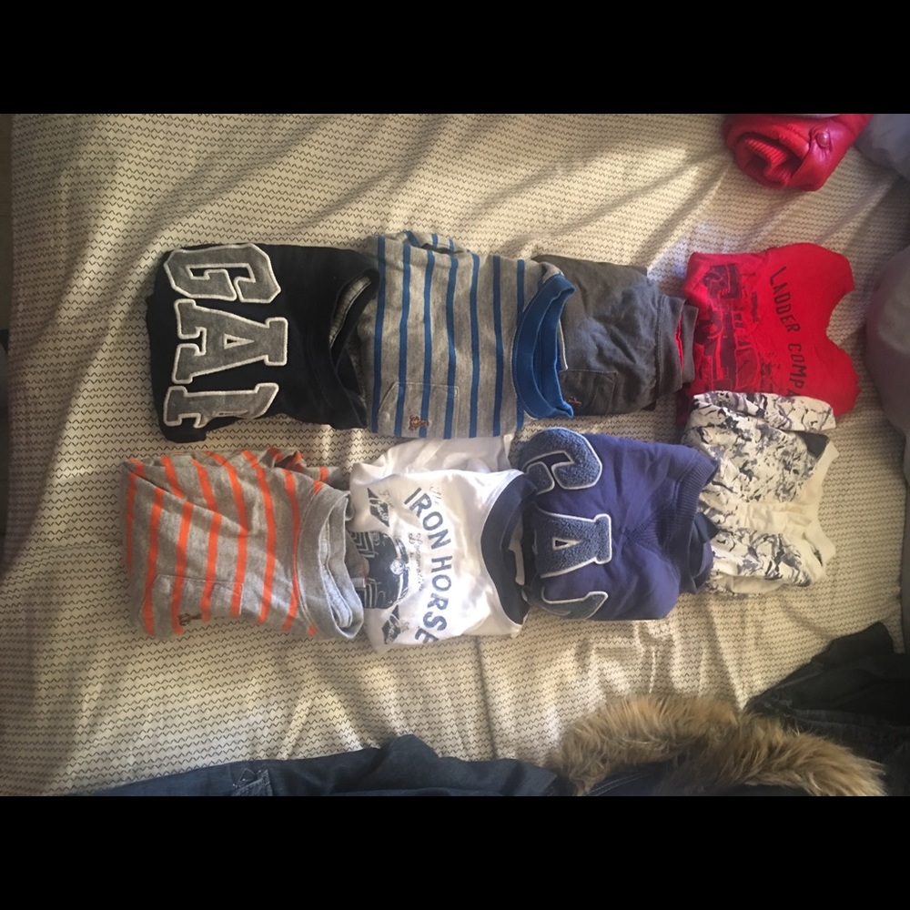 gap shirt bundle