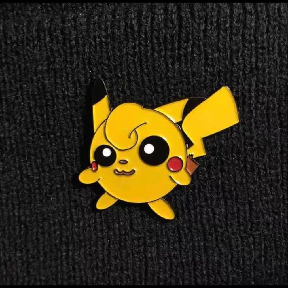 Jigglychu Enamel Pin *LIMITED* - Picture 5 of 6